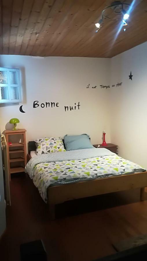 Gite De Lolotte Et Gege Audeux Luaran gambar